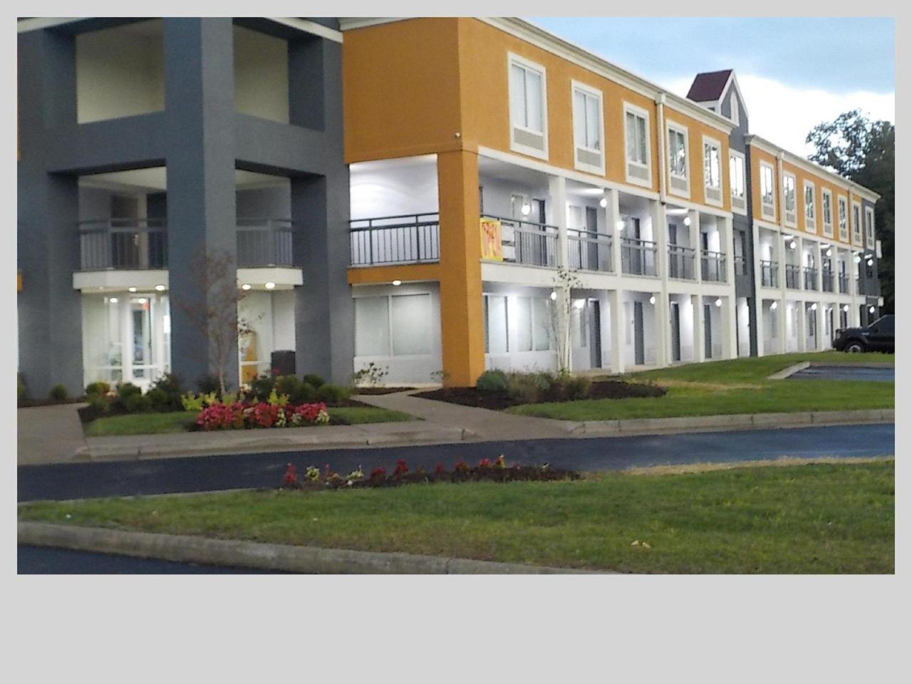 Hotel Clarion Pointe Indianapolis Northeast Castleton Exterior foto